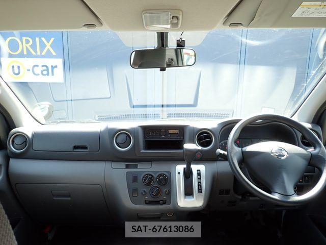 Nissan NV350 Caravan 2019-03 7021158-1