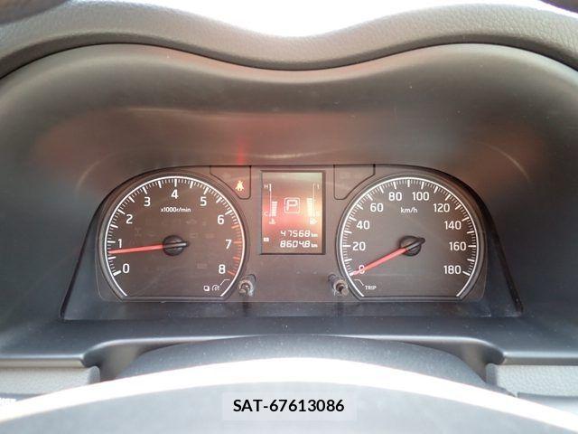 Nissan NV350 Caravan 2019-03 7021158-5