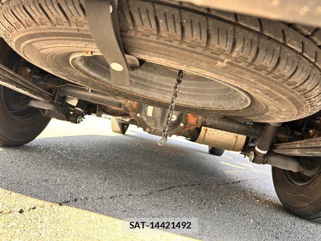 Nissan NV350 Caravan 2021-03 7223188-19