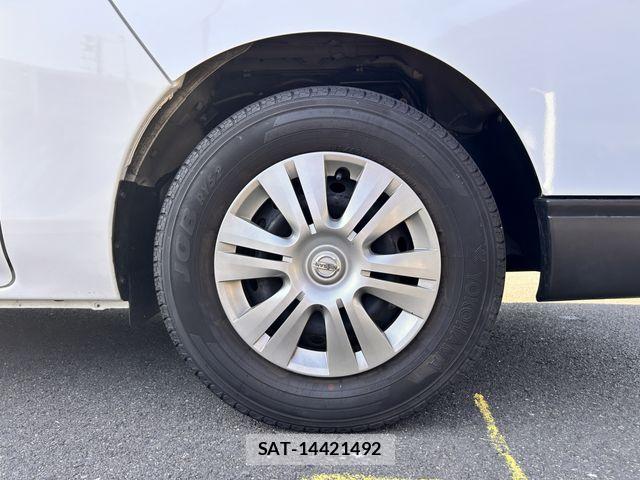 Nissan NV350 Caravan 2021-03 7223188-21