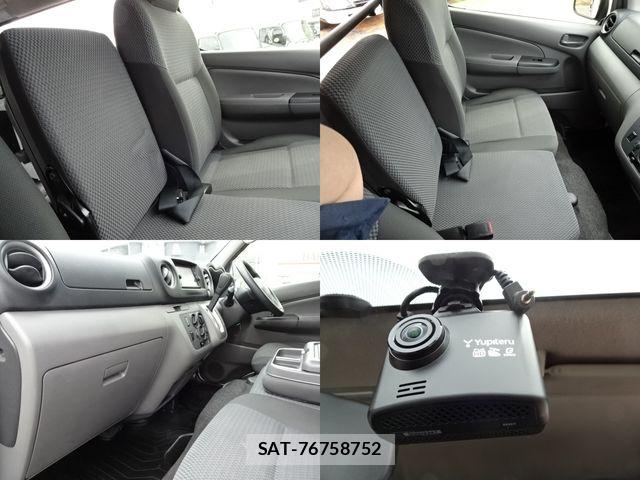 Nissan NV350 Caravan 2017-08 7251819-21