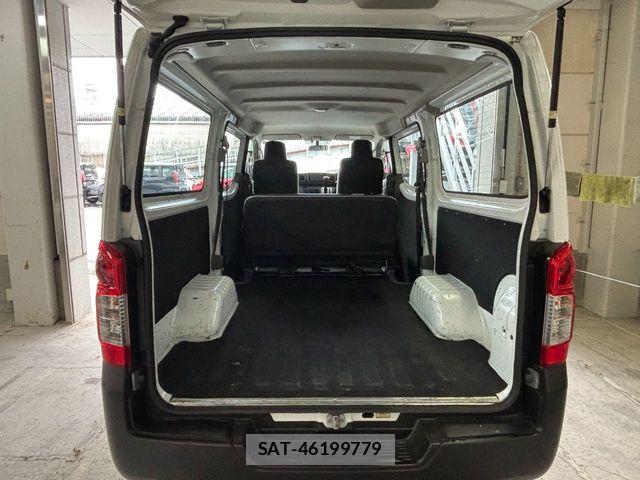 Nissan NV350 Caravan 2021-06 7272607-4
