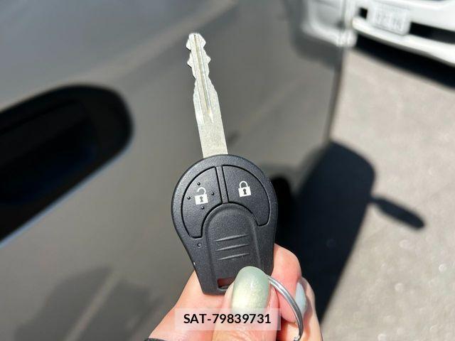 Nissan NV350 Caravan 2021-03 7329097-22