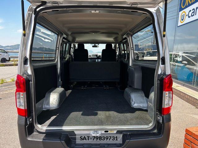 Nissan NV350 Caravan 2021-03 7329097-3