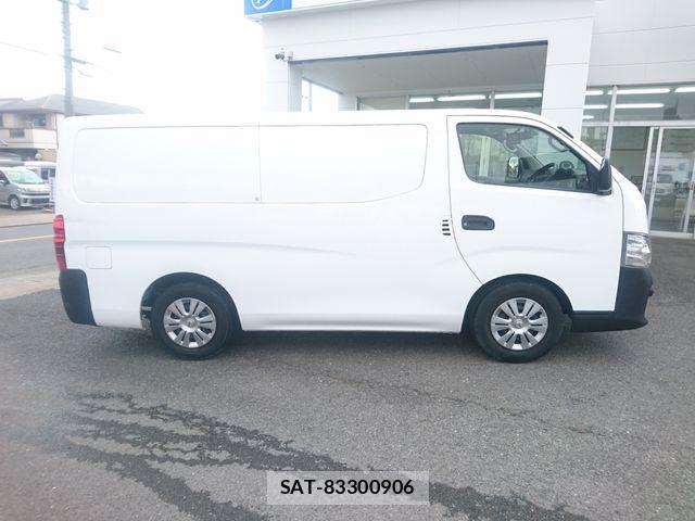 Nissan NV350 Caravan 2020-08 8101012-9