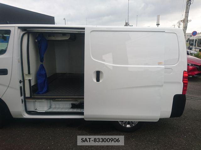 Nissan NV350 Caravan 2020-08 8101012-12