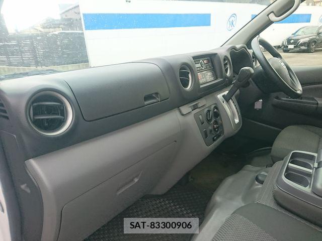 Nissan NV350 Caravan 2020-08 8101012-22