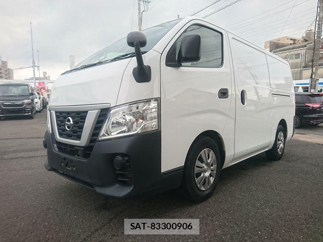 Nissan NV350 Caravan 2020-08 8101012-4