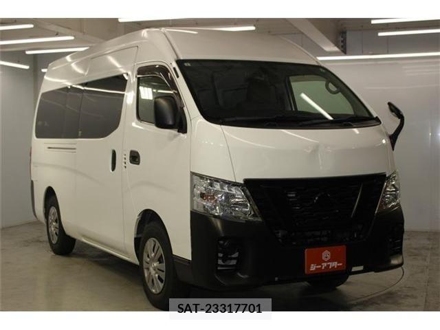 Nissan NV350 Caravan 2018-08 8209368-2