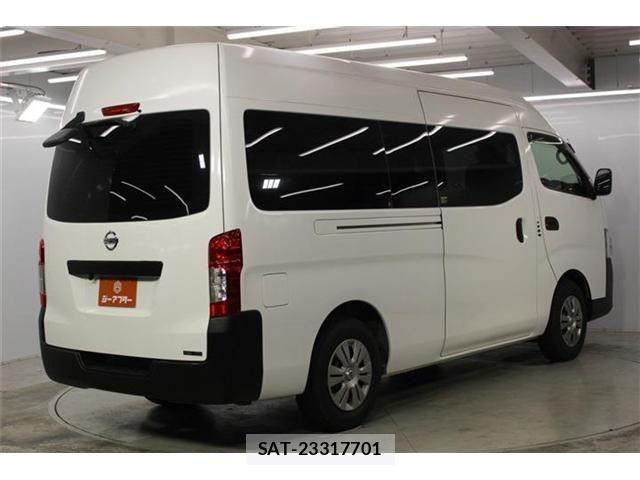 Nissan NV350 Caravan 2018-08 8209368-4