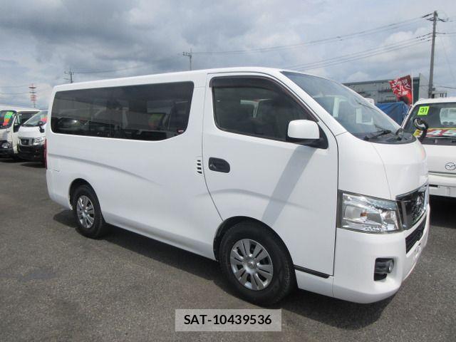 Nissan NV350 Caravan 2017-03 8316183-5