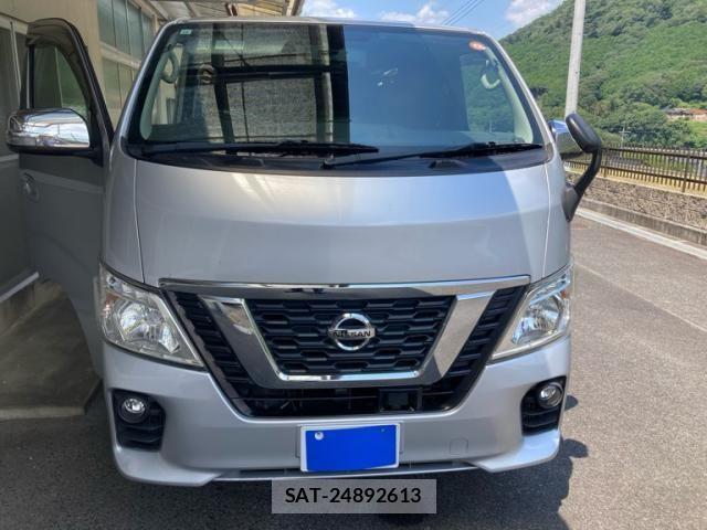 Nissan NV350 Caravan 2018-04 8316184-0