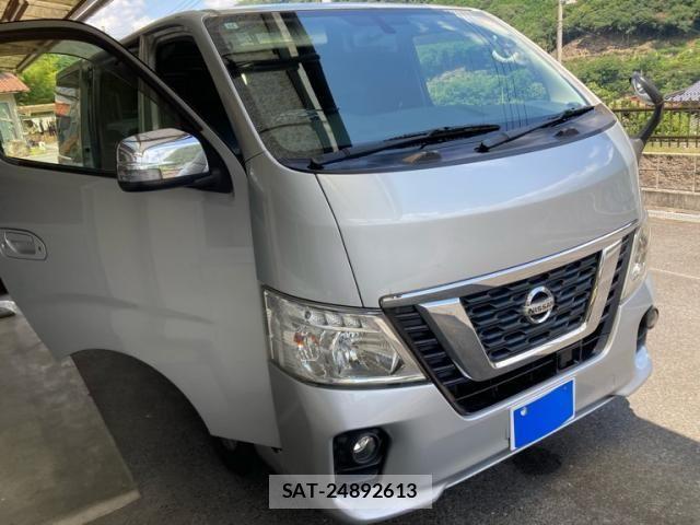 Nissan NV350 Caravan 2018-04 8316184-1