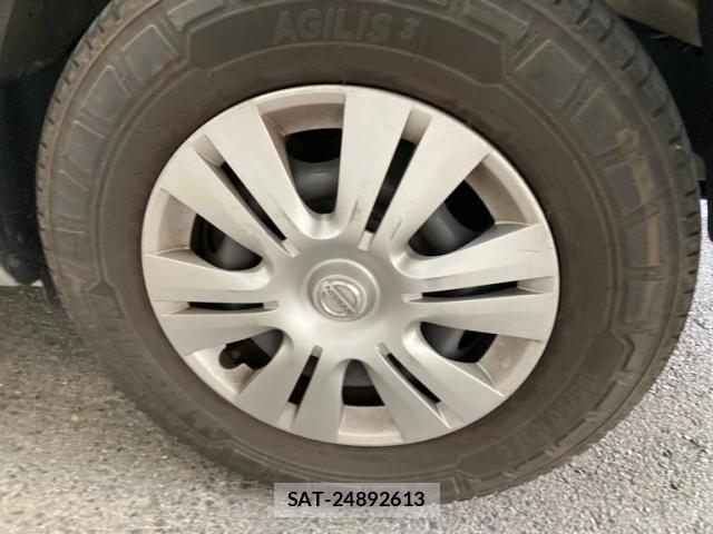 Nissan NV350 Caravan 2018-04 8316184-4