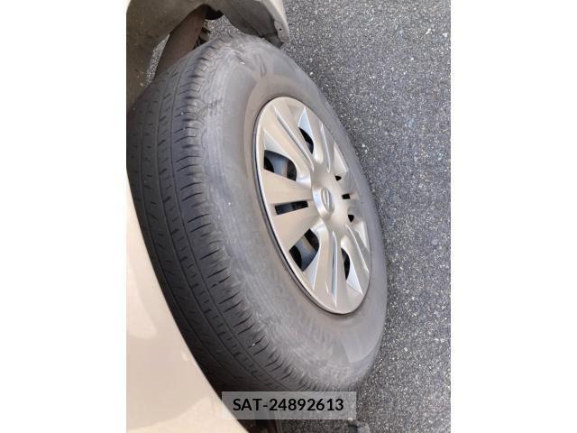 Nissan NV350 Caravan 2018-04 8316184-6