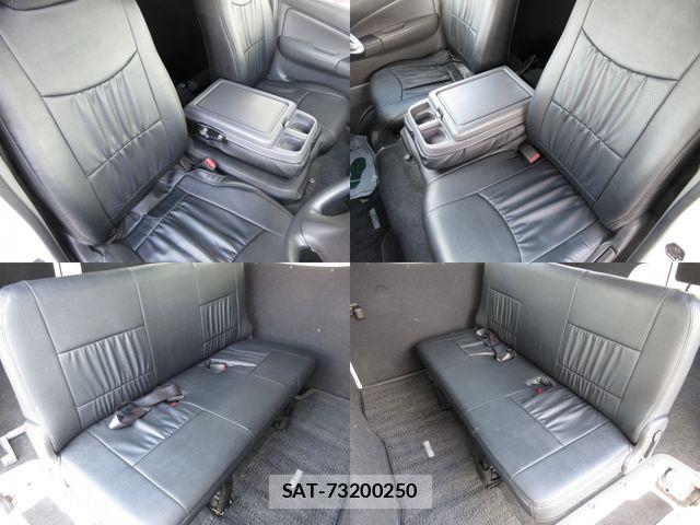 Nissan NV350 Caravan 2013-06 8367931-16