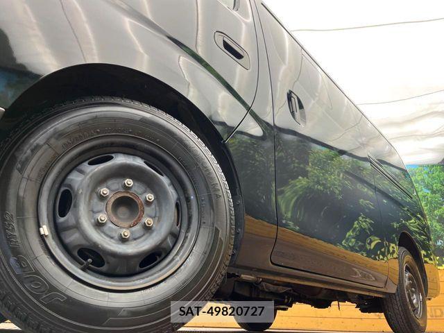 Nissan NV350 Caravan 2016-09 8526412-12