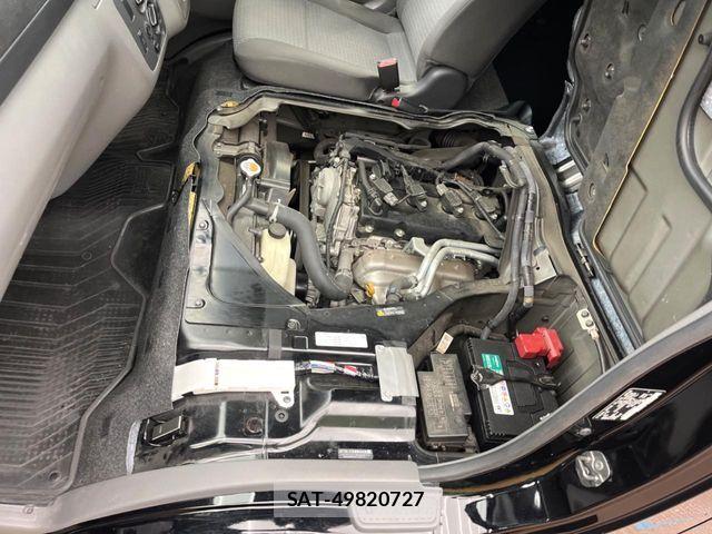 Nissan NV350 Caravan 2016-09 8526412-17