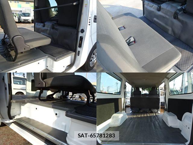 Nissan NV350 Caravan 2021-07 8628227-11