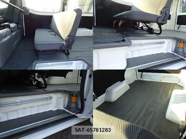 Nissan NV350 Caravan 2021-07 8628227-7