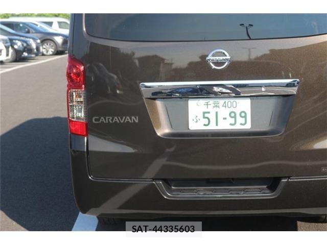Nissan NV350 Caravan 2015-02 8628226-25