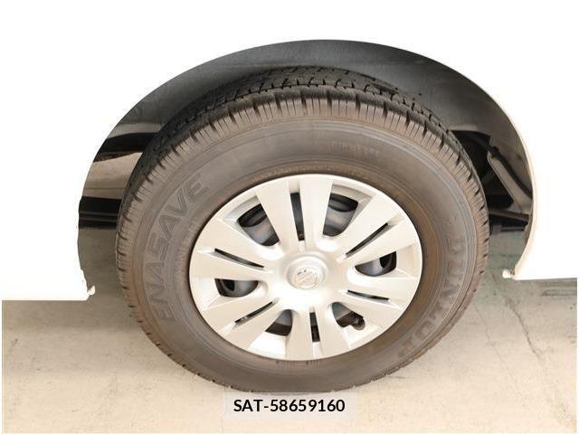 Nissan NV350 Caravan 2016-05 8871762-9