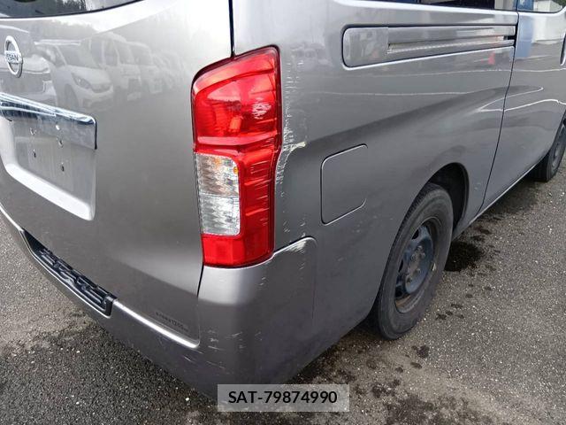 Nissan NV350 Caravan 2016-03 8881380-11