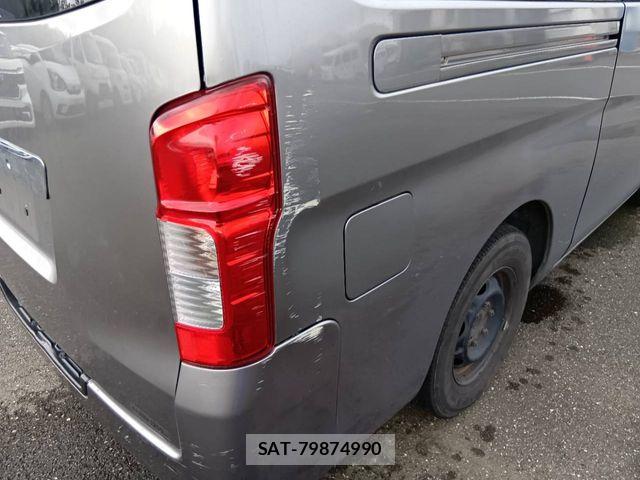 Nissan NV350 Caravan 2016-03 8881380-13