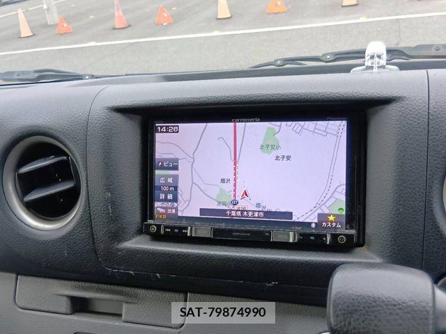 Nissan NV350 Caravan 2016-03 8881380-7