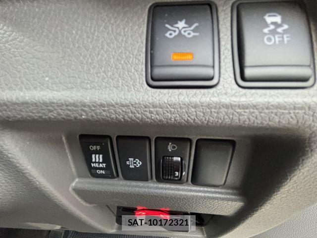 Nissan NV350 Caravan 2021-09 8881379-11
