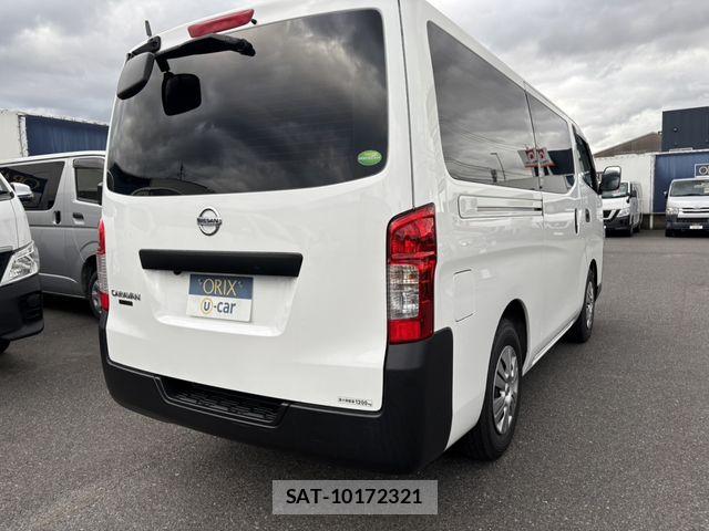 Nissan NV350 Caravan 2021-09 8881379-2