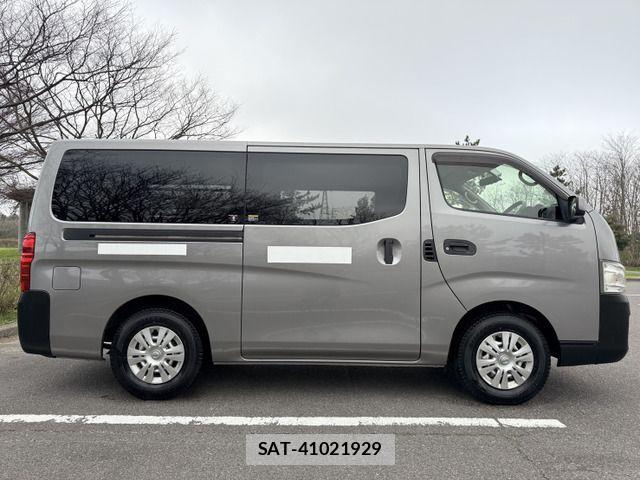 Nissan NV350 Caravan 2015-03 872659-6