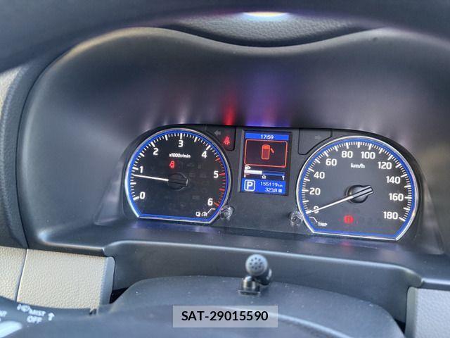 Nissan NV350 Caravan 2013-09 875501-12