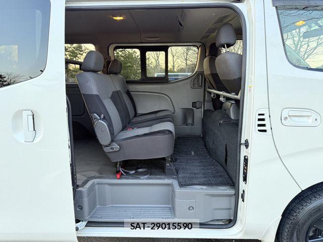 Nissan NV350 Caravan 2013-09 875501-15