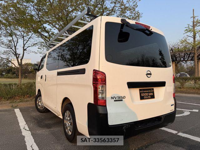Nissan NV350 Caravan 2014-03 902799-1