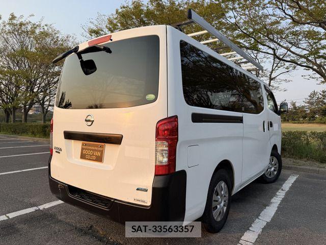 Nissan NV350 Caravan 2014-03 902799-3