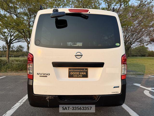 Nissan NV350 Caravan 2014-03 902799-5