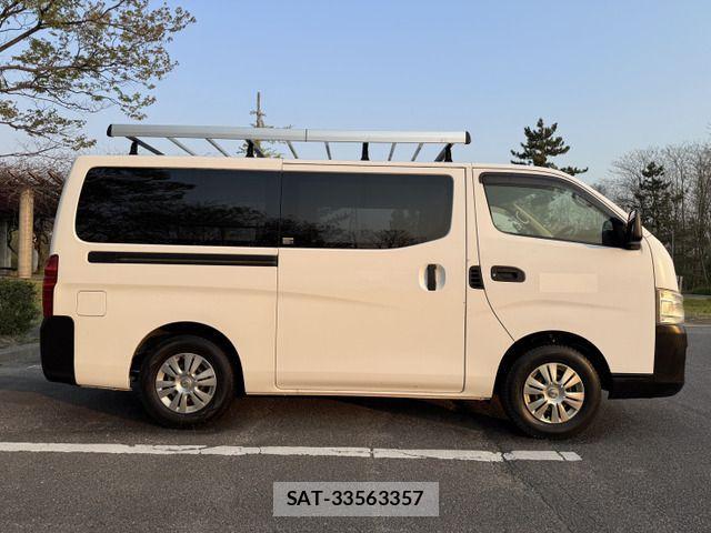Nissan NV350 Caravan 2014-03 902799-6