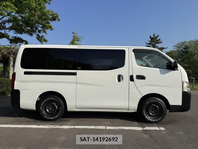 Nissan NV350 Caravan 2014-01 943919-6