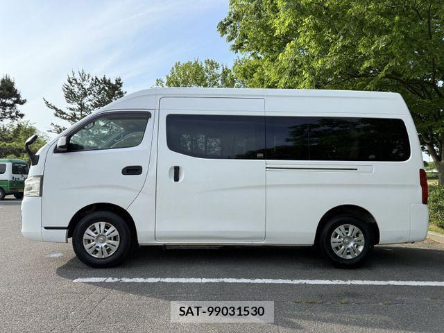 Nissan NV350 Caravan 2014-03 958734-7