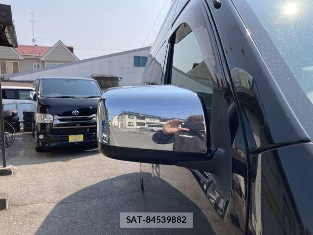Nissan NV350 Caravan 2014-03 989112-8