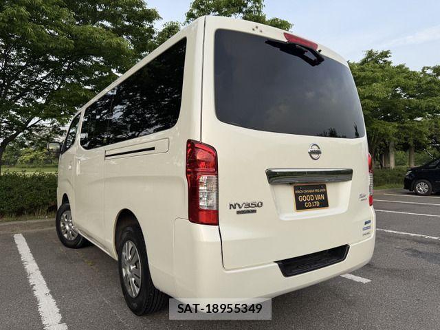 Nissan NV350 Caravan 2013-05 989111-1