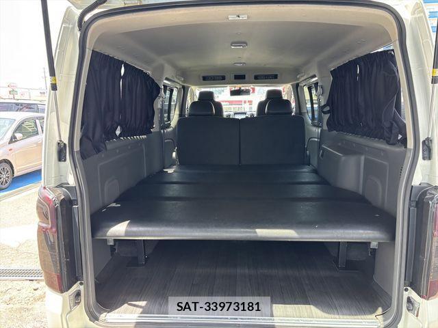 Nissan NV350 Caravan 2014-09 1073621-5