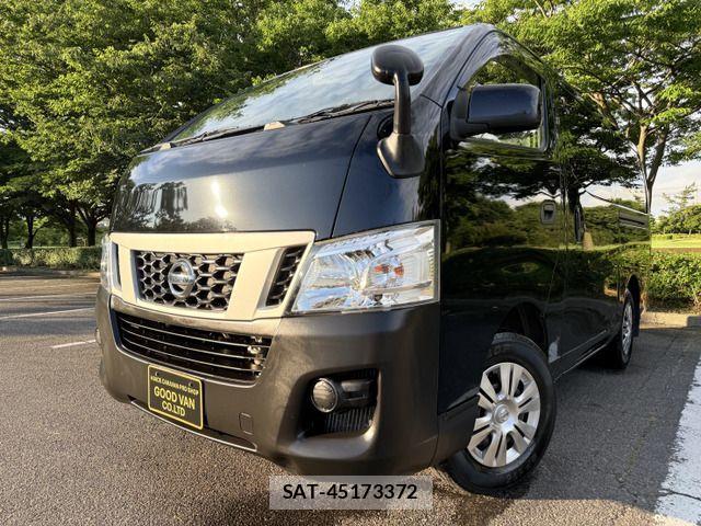 Nissan NV350 Caravan 2015-01 1093258-2