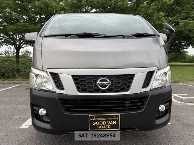 Nissan NV350 Caravan 2015-05 1087764-4