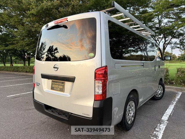 Nissan NV350 Caravan 2018-03 1258530-3