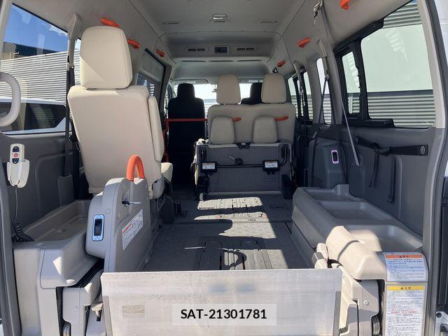 Nissan NV350 Caravan 2019-07 1293087-10
