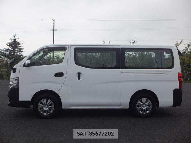 Nissan NV350 Caravan 2021-08 1328495-4