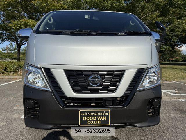 Nissan NV350 Caravan 2018-11 1332460-4
