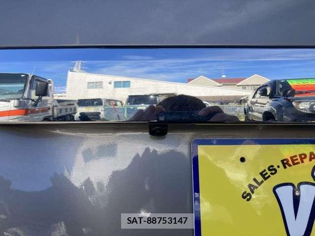 Nissan NV350 Caravan 2015-11 1405299-18